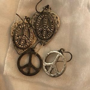 Lucky brand peace sign earrings
